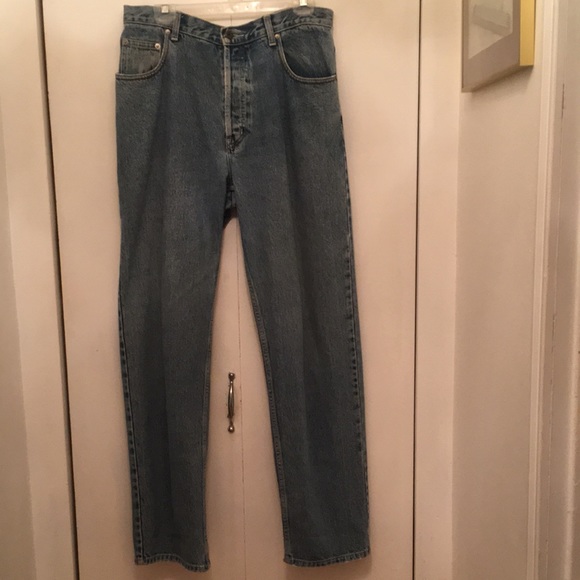 Club Monaco boyfriend jeans - Picture 2 of 3